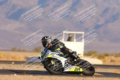 media/Jan-11-2025-CVMA (Sat) [[ddeb3f563a]]/Race 13-Amateur Supersport Open/